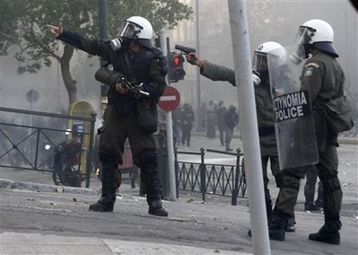 Shots ring out as Athens riots