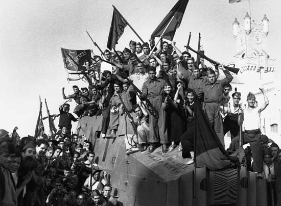 Imagem da Revolução espanhola, 1936. 